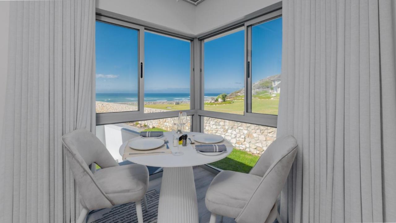 Cliff Haven Hotel Struisbaai Exterior photo