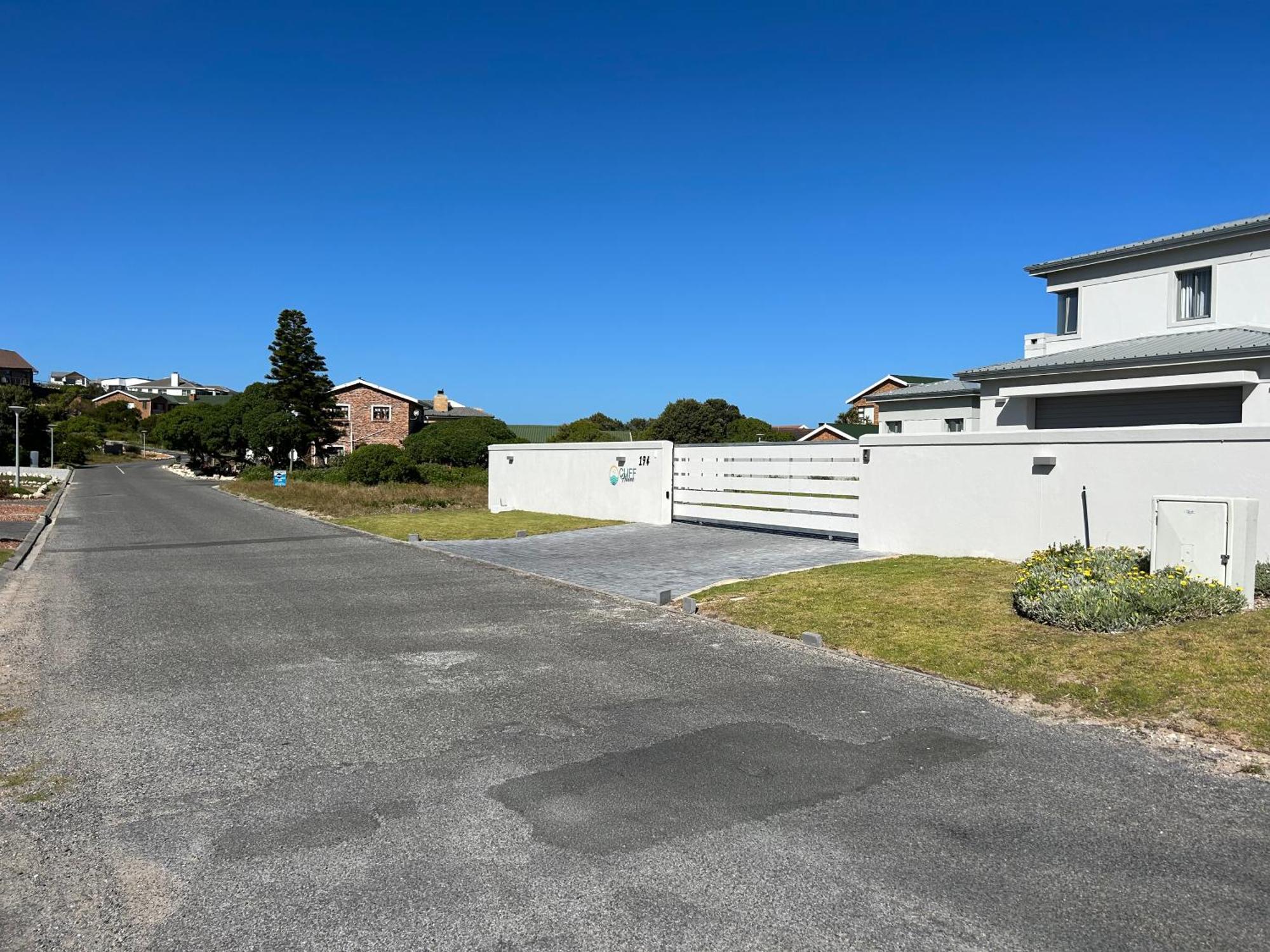Cliff Haven Hotel Struisbaai Exterior photo