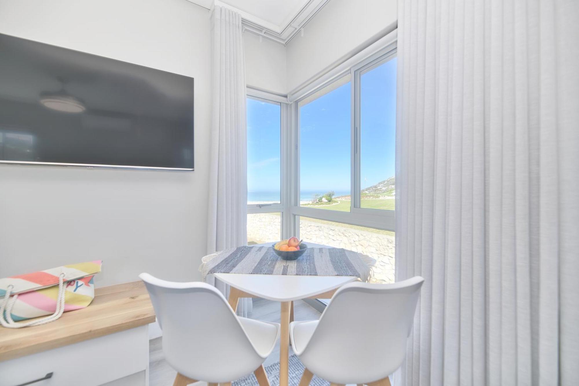 Cliff Haven Hotel Struisbaai Exterior photo