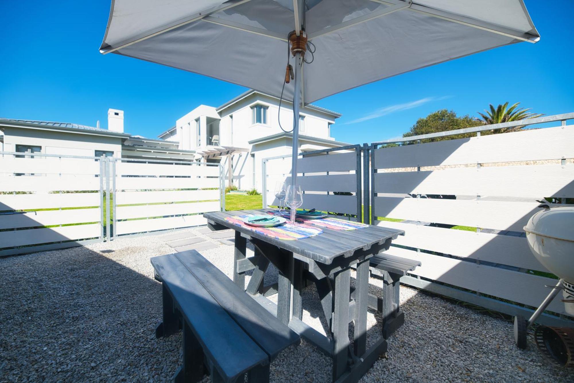 Cliff Haven Hotel Struisbaai Exterior photo